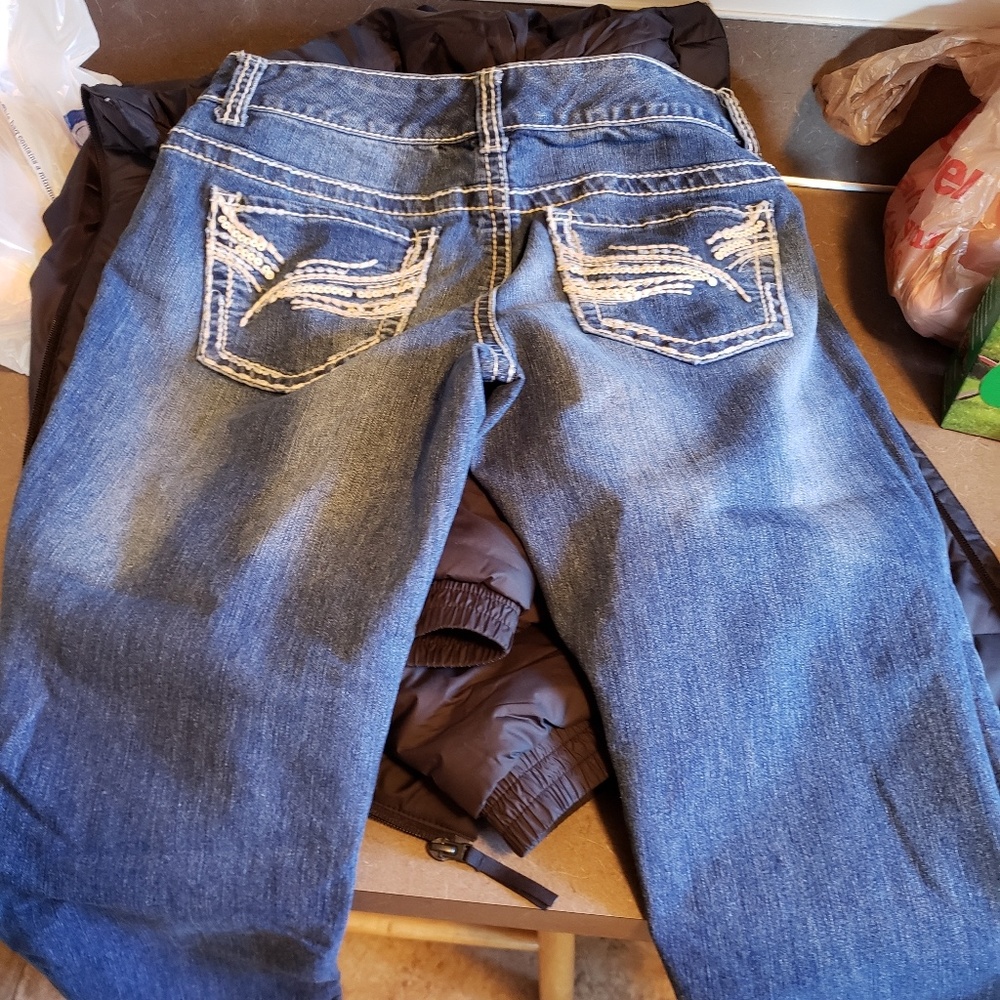 Jeans
